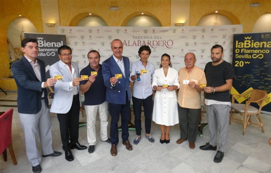 APROCOM colabora con la BIENAL 2018. Se repartirán tarjetas con un código QR para descargar el programa y comprar entradas