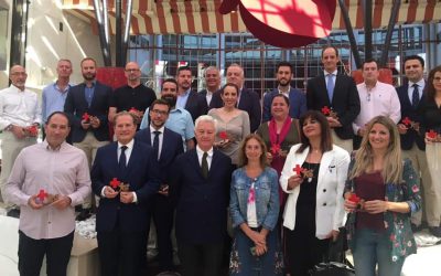 Los comercios de Aprocom reciben el reconocimiento a empresas 2019 por parte de Cruz Roja