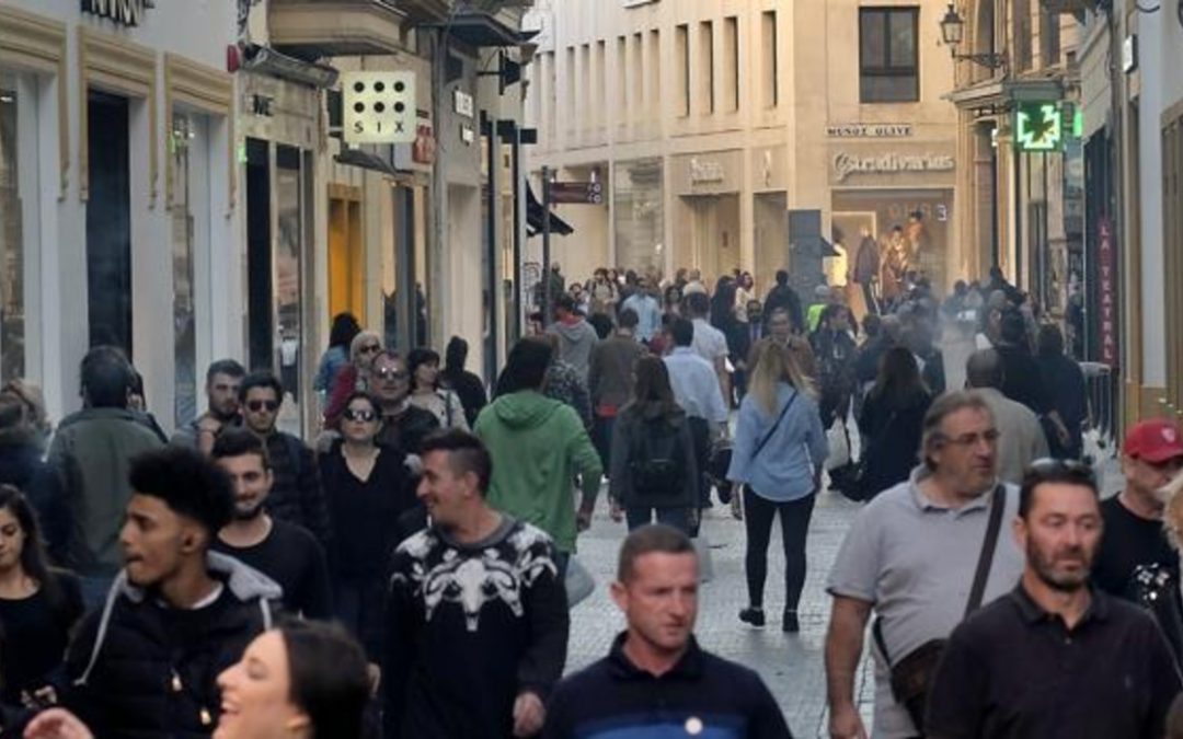 El presidente de Aprocom resalta el valor del comercio tradicional. “El que nos visita va buscando el elemento diferenciador, el producto propio o multimarca”