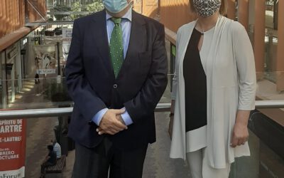 Aprocom y Torre Sevilla se unen para reforzar el eje turístico y comercial Centro-Triana