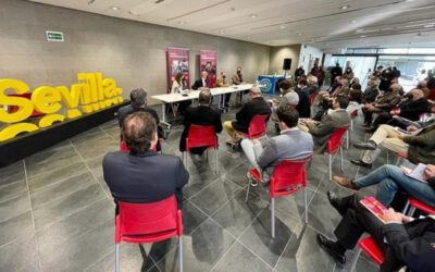 El alcalde de Sevilla se reúne con los agentes económicos y sociales y plantea una gran alianza público-privada que relance la economía y el empleo y promueva el cambio de modelo productivo