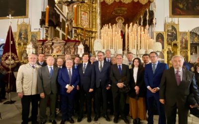 Aprocom asiste con la CES el Miércoles Santo a la tradicional visita al Cristo de Burgos, patrón de los empresarios de Sevilla