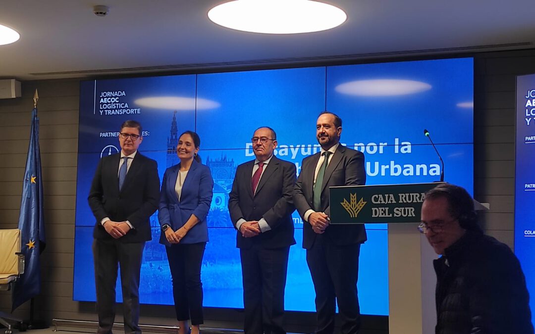 Aprocom participa en una Jornada de Movilidad centrada en el problema de la carga y descarga