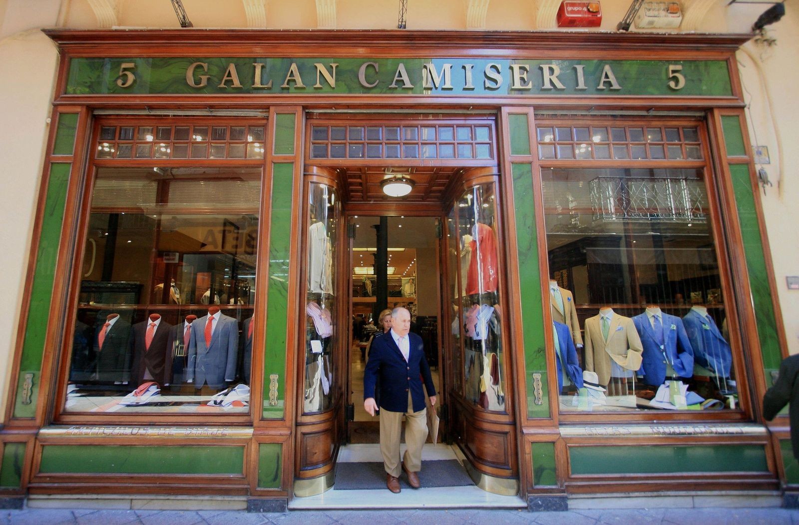 Nuevo plan de promoción de los comercios emblemáticos de Sevilla