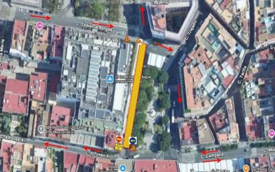 Cierre de la Plaza del Duque en Sevilla, que estará cortada al tráfico durante un mes